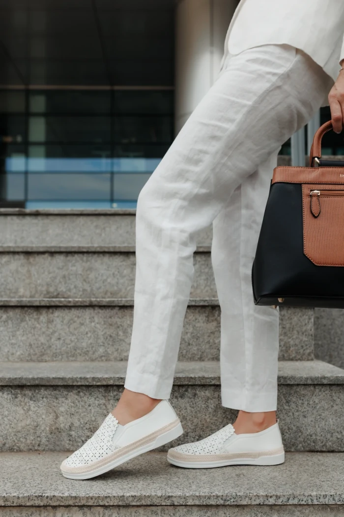 Mocasini dama albi din piele ecologica Emena