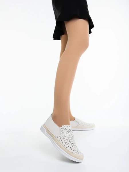 Mocasini dama bej din piele ecologica Emena