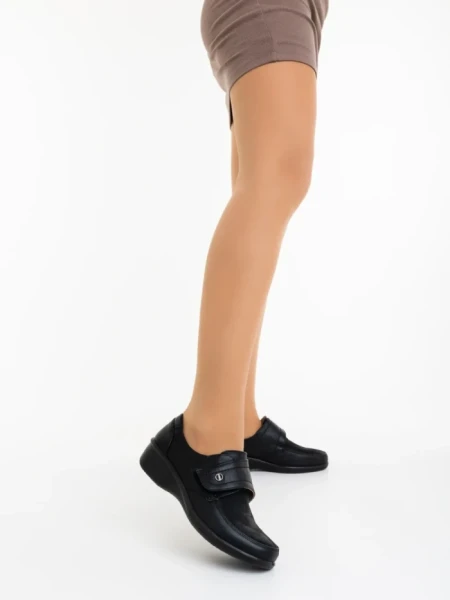 Pantofi casual dama negri din piele ecologica Cozeta