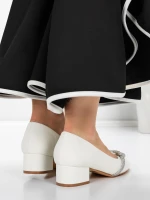Pantofi cu Toc mic 3XKK99 Alb » MeiShop.Ro