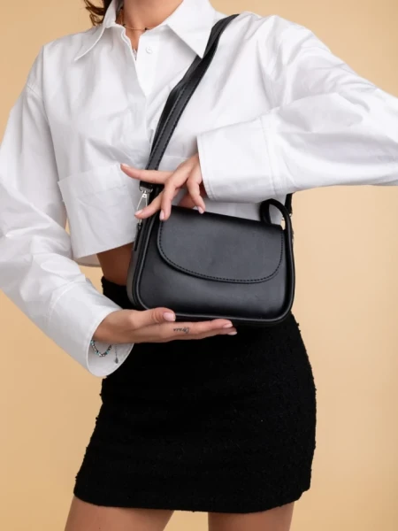 Geanta dama neagra din piele ecologica Saturnina